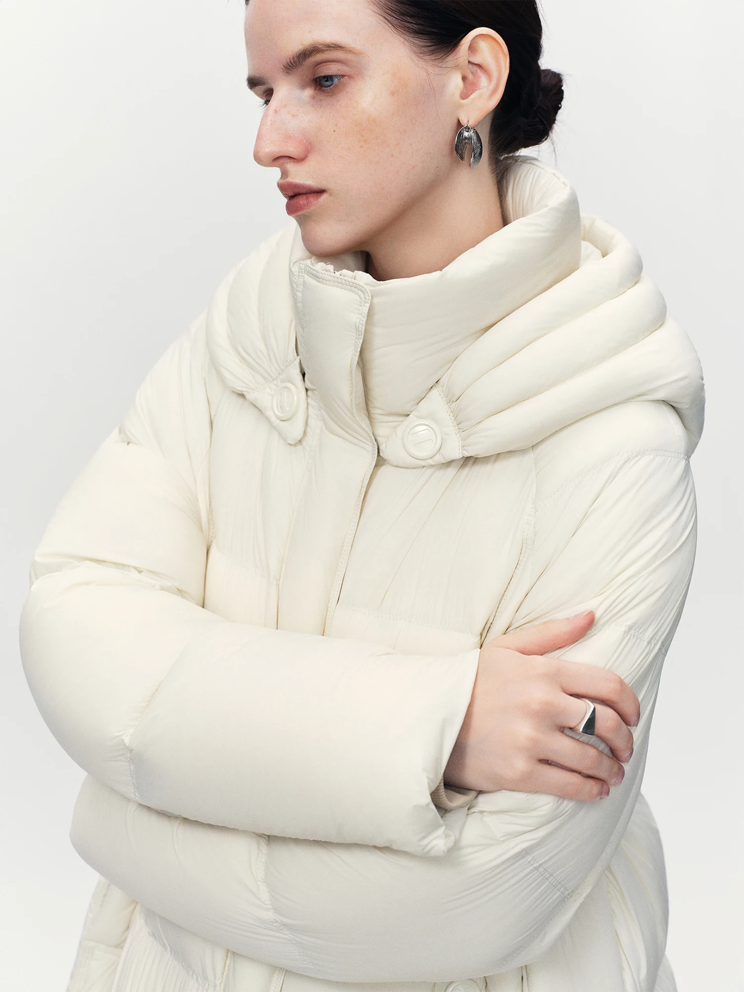ZIQIAO CraftWool LightWarm Hooded Stand-Up Collar Mid-Length Down Jacket Petite Women Winter 2025 New Arrival Oversized Coat