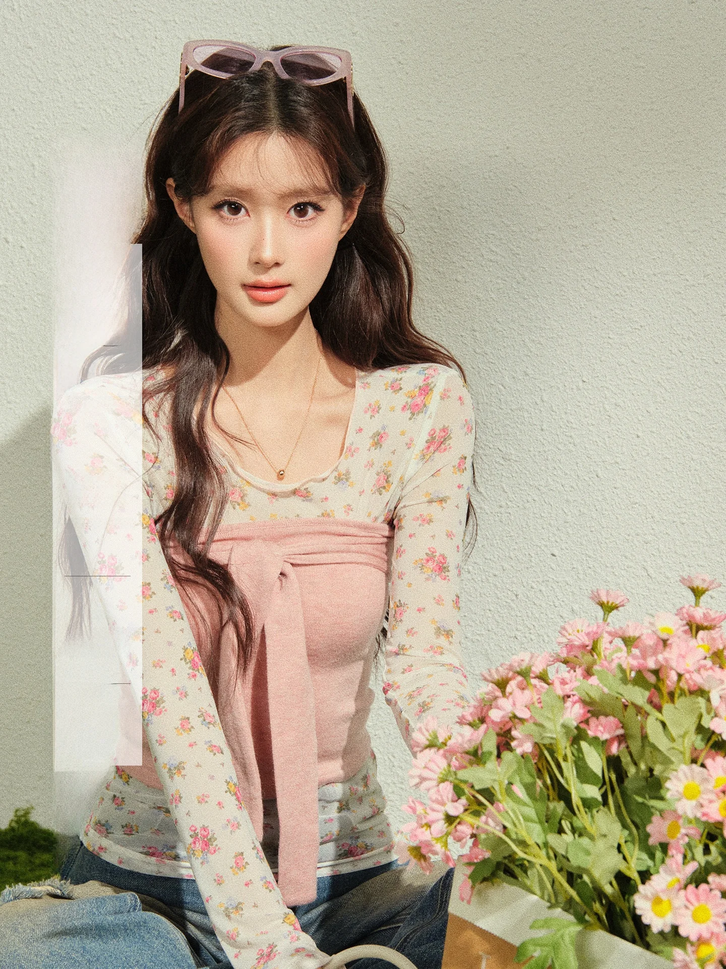 

Изысканный цветочный топ с завязками на талии, состоящий из двух частей, приталенный, женский, нежный, весенний дизайн, эффектный топ с цветочным принтом