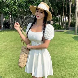 Korean Style One Piece Short Sleeve Swimsuit Women White Black Swimwear Padded Bathing Suit Monokini Bowtie Back Beach Wear Swim