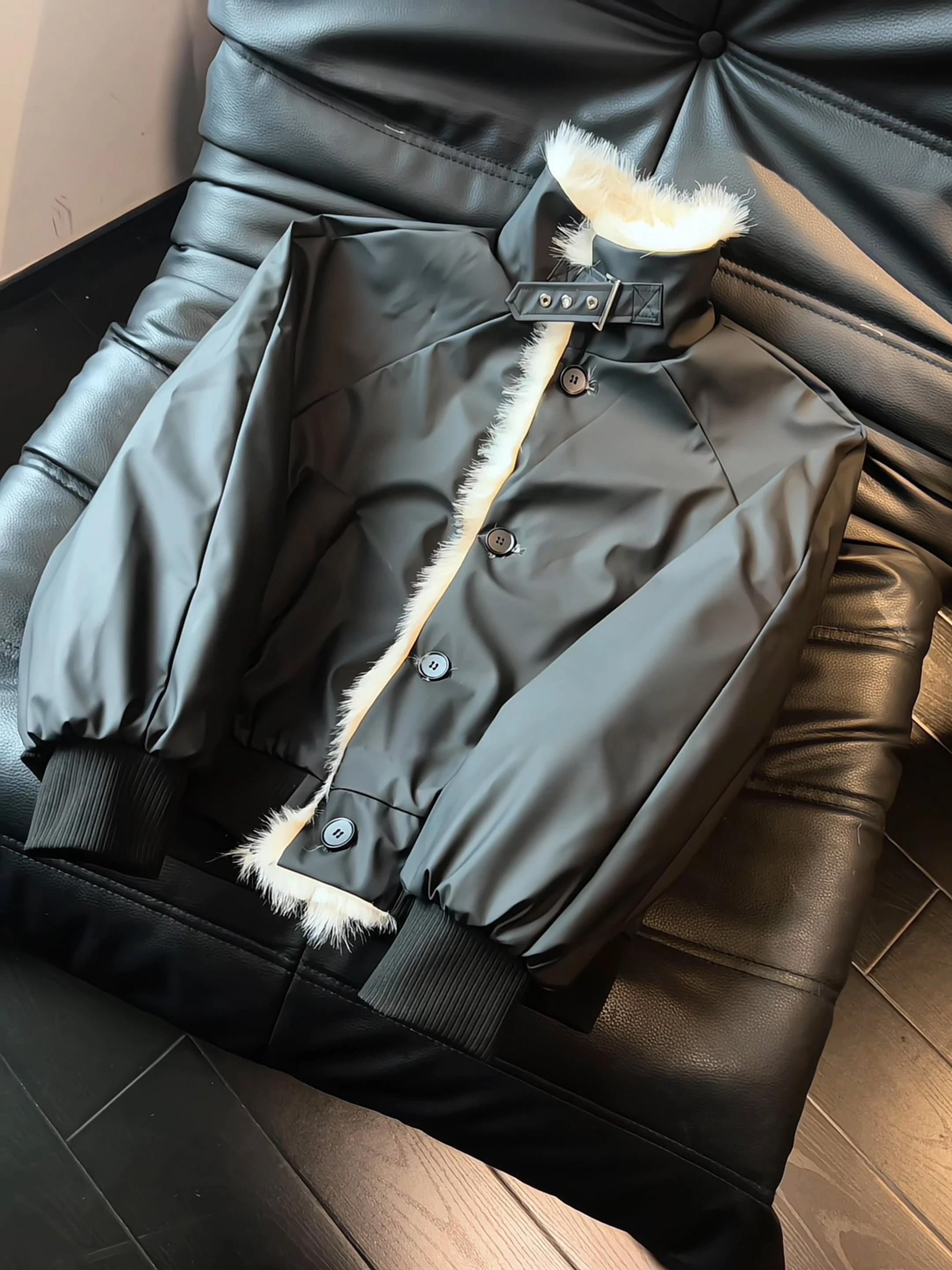 

Bla Хутряный воротник Jaet Thiened Хлопковая рабочая одежда для мужчин Зимняя теплая воротник-стойка Дизайн Sense Thi Верхняя одежда Пальто