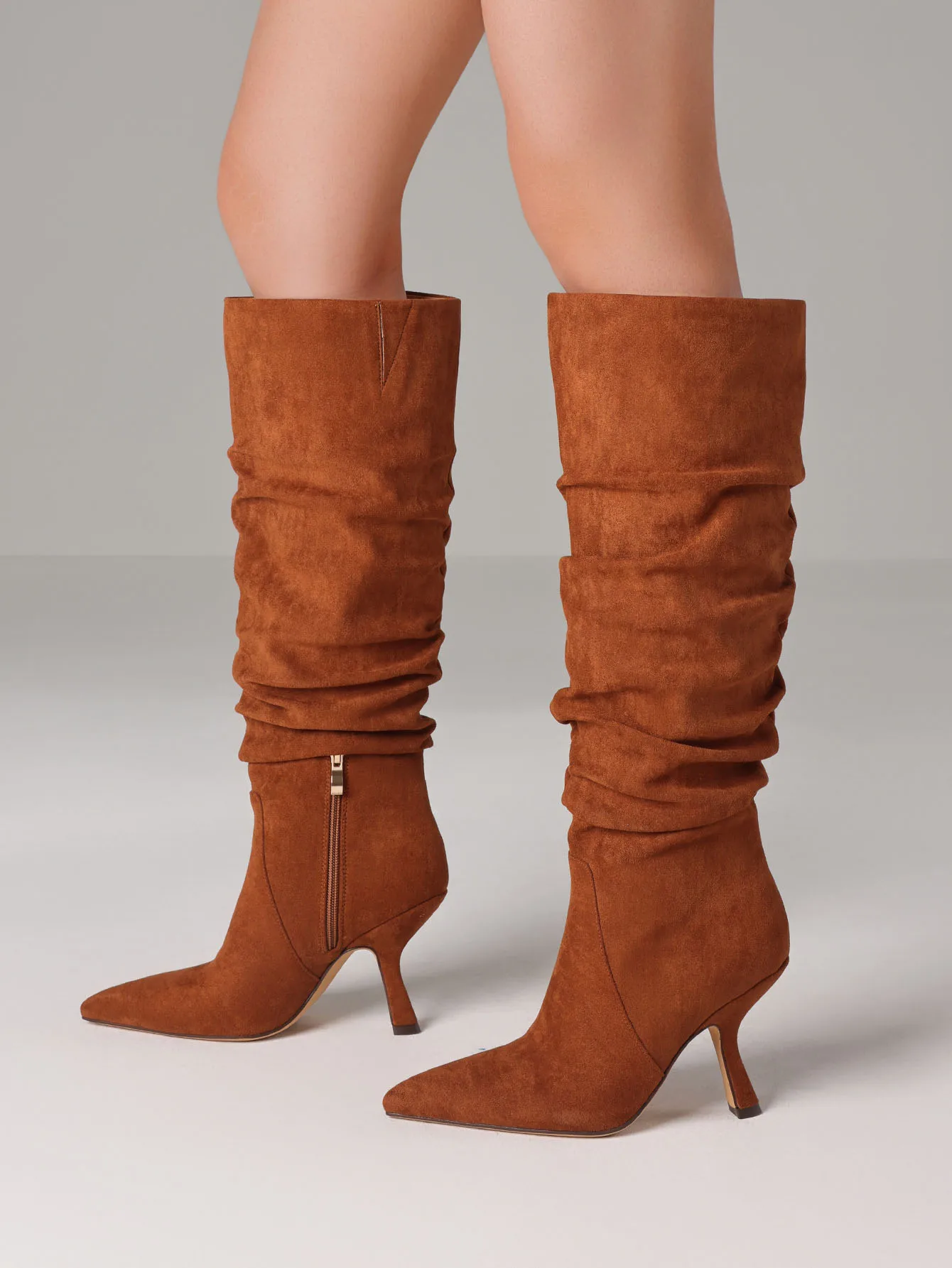 المرأة مترهل حذاء برقبة للركبة أشار تو خنجر عالية الكعب التجاعيد مطوي الجانب سستة سحب على فستان الحفلات مثير الخريف الأحذية