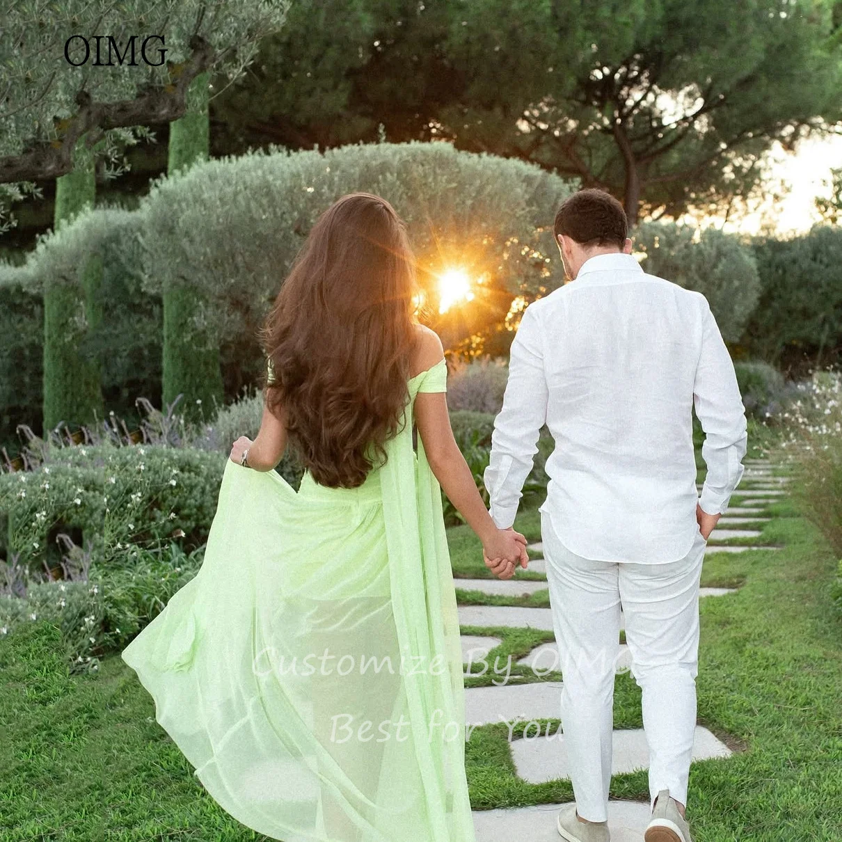 OIMG Airy verde chiaro con spalle scoperte A Line Abiti da ballo Abito da festa senza schienale Abito da sera lungo fino al pavimento 2025 Personalizzato