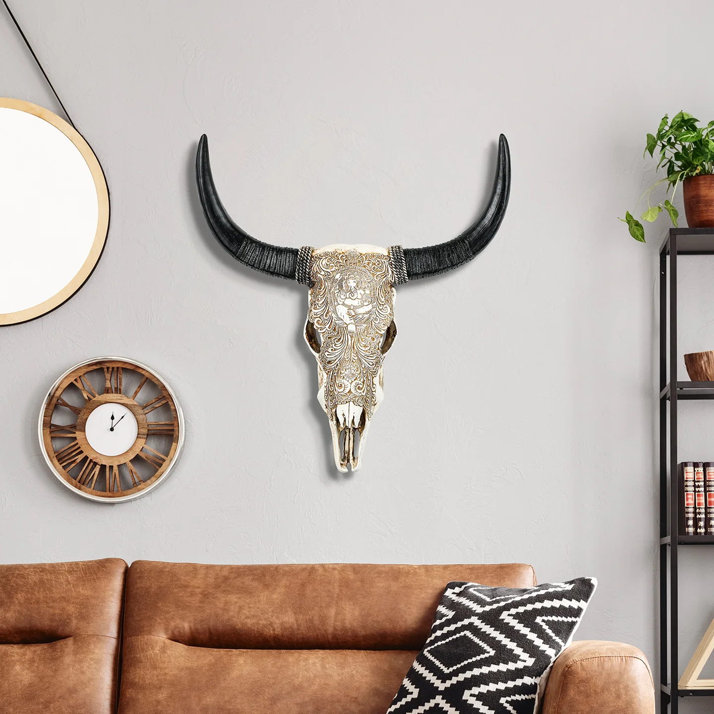 Yak Cow Head Wall Hanging Longhorn Cow Skull Head Ornament Figurines Crafts for Home Living Room Dining Room Creative Decor