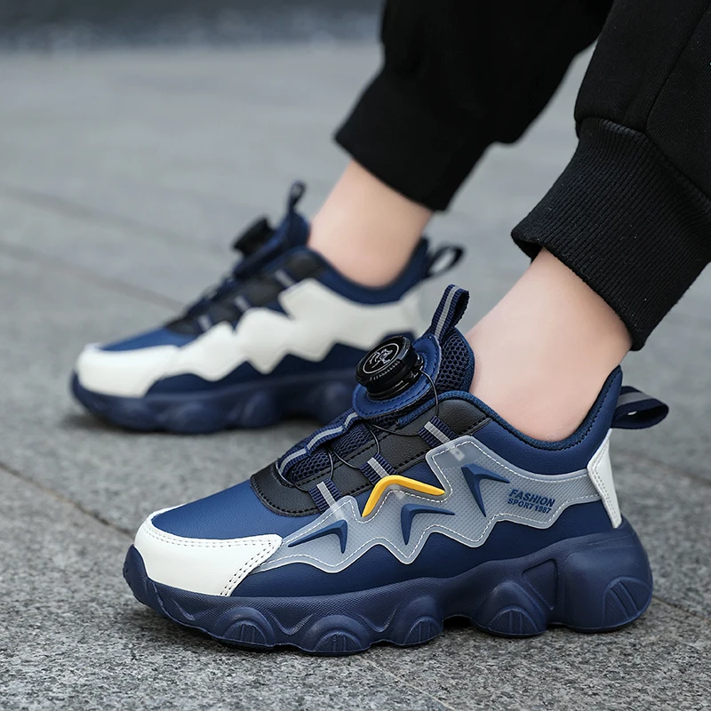 

Новая детская кожаная повседневная обувь для мальчиков и девочек, уличные кроссовки для бега с дышащей сеткой, детские школьные прогулочные спортивные нескользящие кроссовки