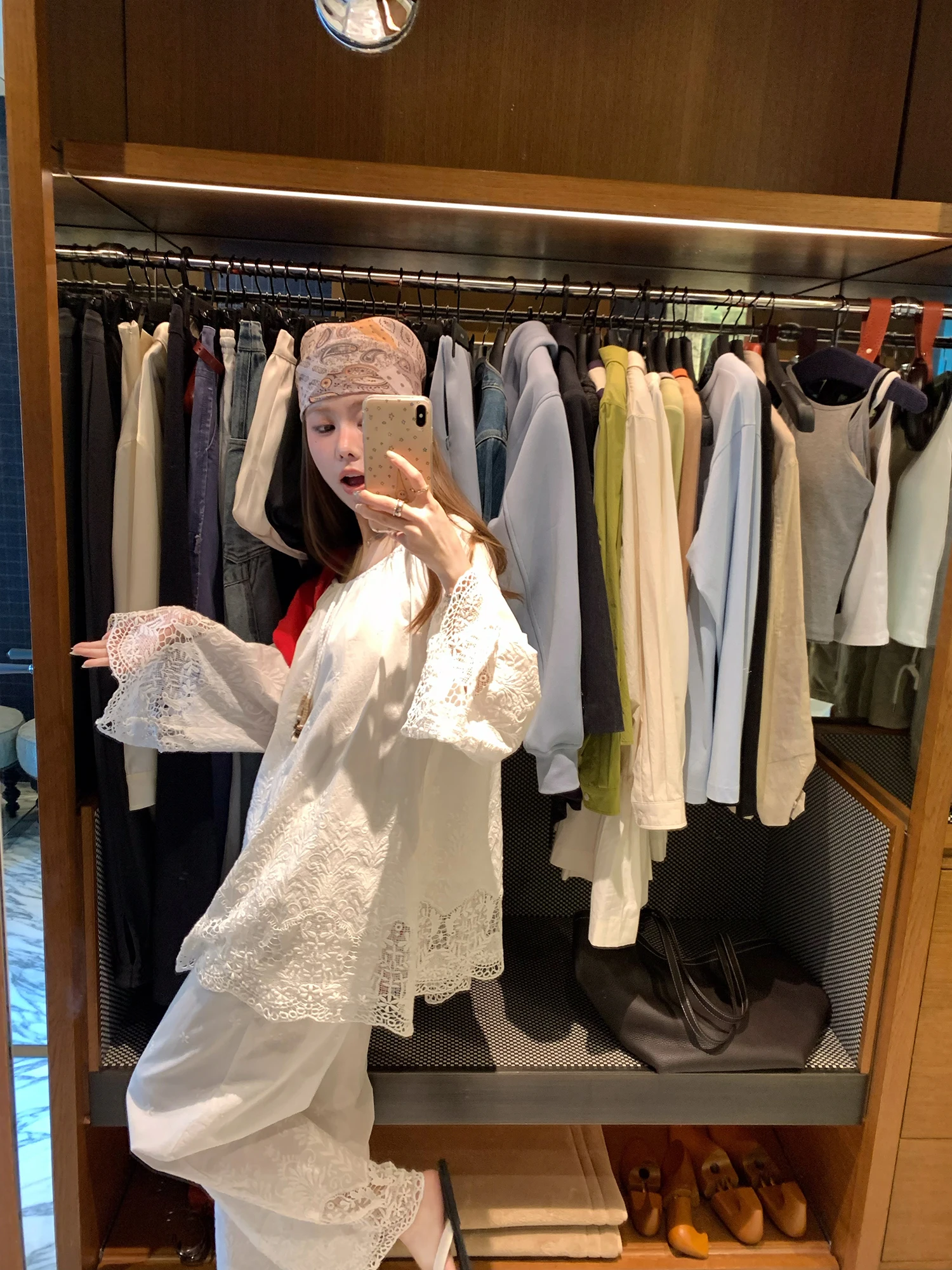 

Realzz Official Cotton Embroidered Hollow out Set Women's Spring Fashion Breathable Comfortable Casual Outfit Ensemble