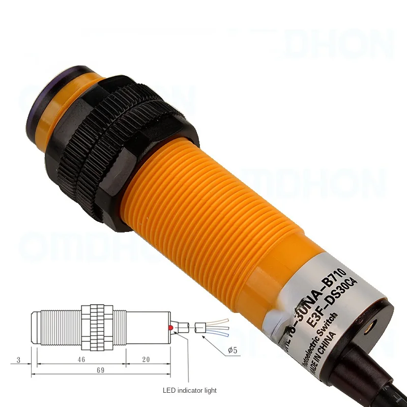 Original diffuse reflection photoelectric switch E3F-DS30C4 three wire NPN normally open 5-30CM adjustable