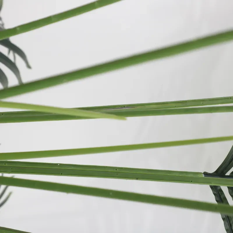 Hot Selling Artificial Plants for Home Hotel Decor for Areca Palm Tree UV Proof Plastic Palm Leaf