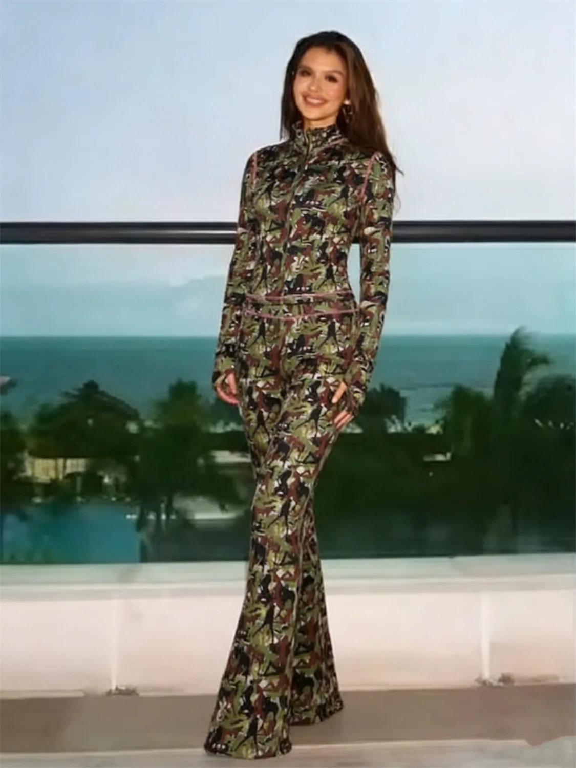 

Weird Puss с капюшоном и камуфляжным принтом, комплект из 2 предметов, женские укороченные топы на молнии с длинными рукавами + расклешенные брюки с эластичной резинкой на талии, трендовые уличные костюмы