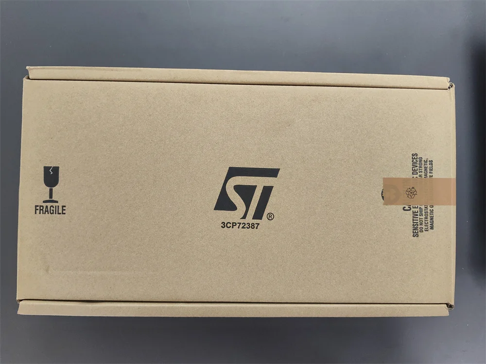 STM8S105K4T6C Funda protectora