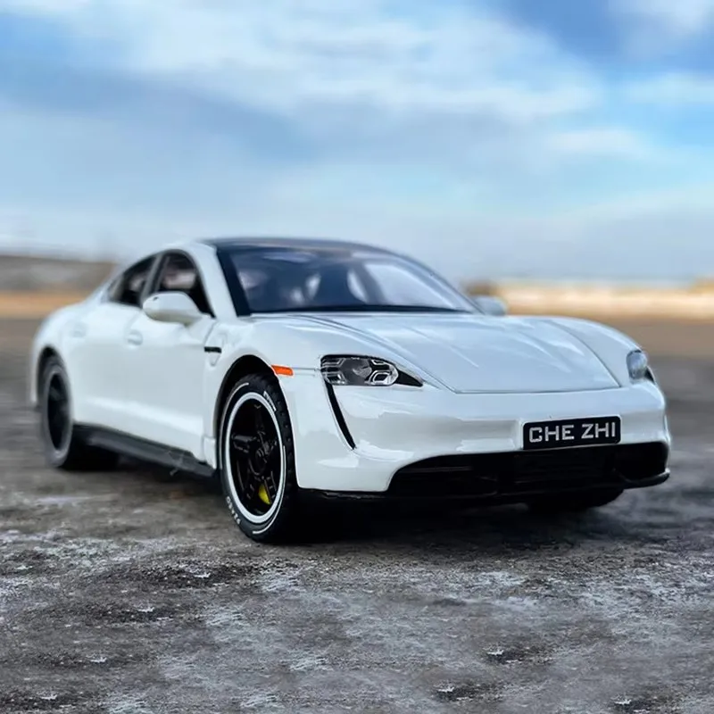 1:32 Diecast Taycan Nieuwe Energie Voertuigen Legering Metalen Auto Model Trek Auto Geluid Licht Voor Kinderen Speelgoed Gift Voertuigen
