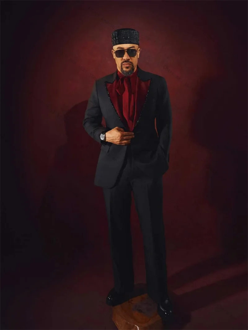 Conjunto de trajes negros con solapa roja para hombre, chaqueta con cuentas + Pantalones, esmoquin de boda, chaqueta Formal de oficina para novio y graduación, abrigo de algodón, 2 piezas