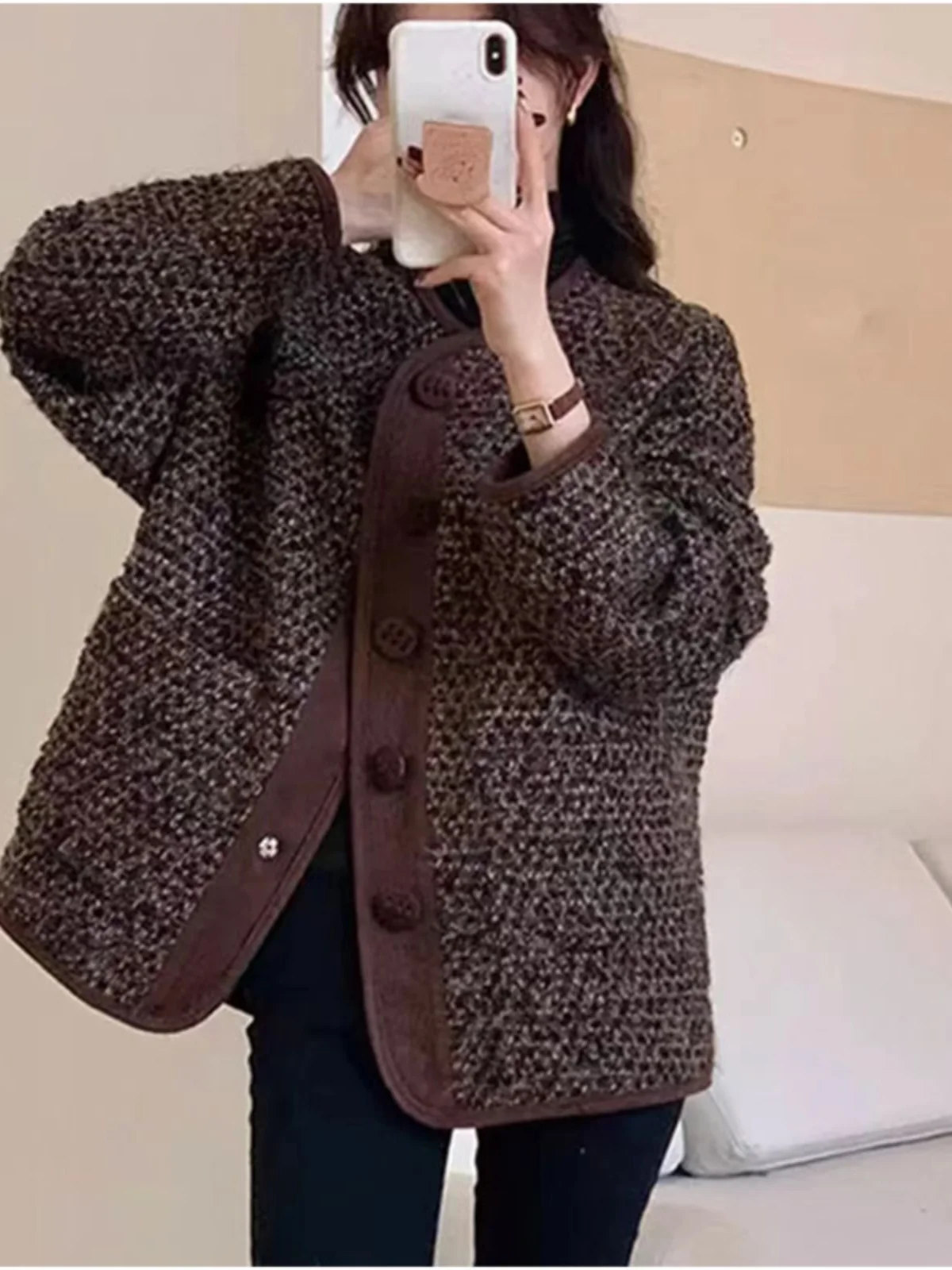 faionable-ample-coton-jaet-femmes-petite-fraance-sle-2025-nouveau-design-automne-hiver-sens-a-la-mode-haut-bouton-detail