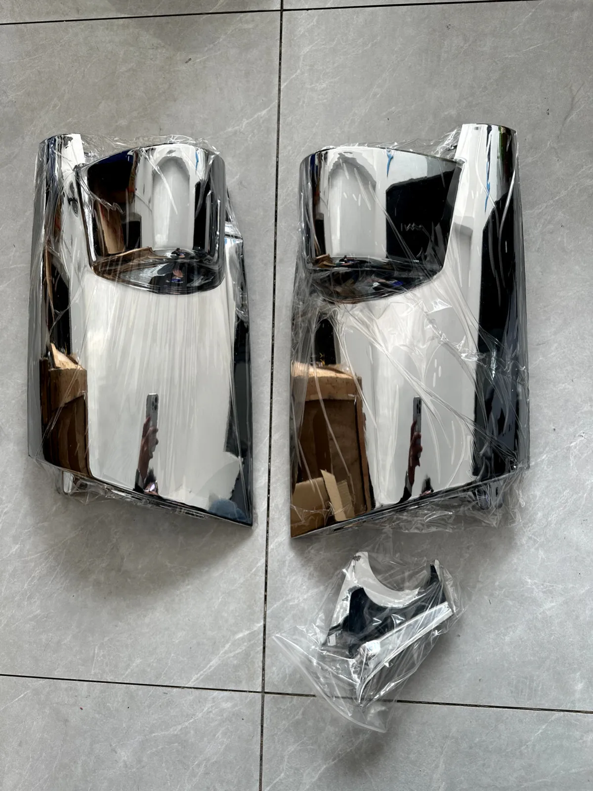 

1 PAIR FOR ISUZU ELF DIESEL TRUCK CHROME SIDE TRIM PARTS