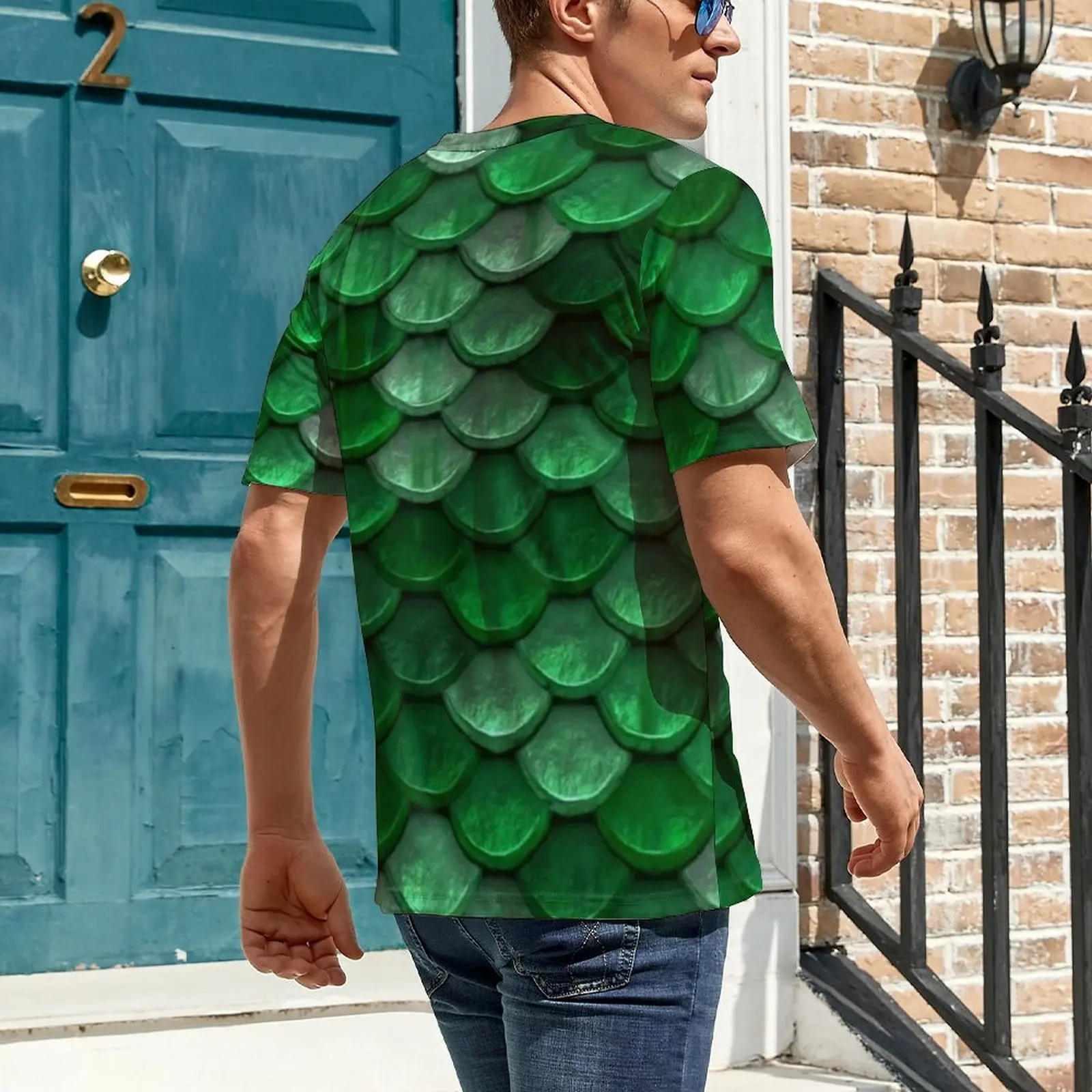Men Colorful Metallic T-Shirt Green Scales Print Fashion T-Shirts Short Sleeve Custom Tops Hot Sale Basic Oversize Clothes
