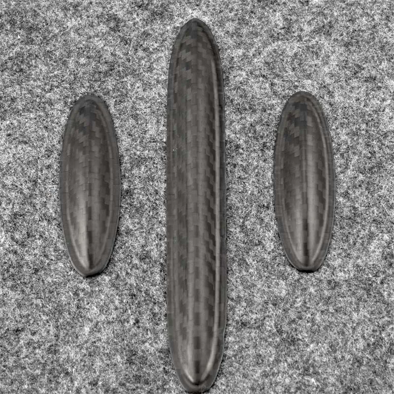 

Для модели 3/модели Y 2021-2023, креативная наклейка из углеродного волокна для беспроводной зарядки, центральное зарядное устройство для телефона, противоскользящая защита