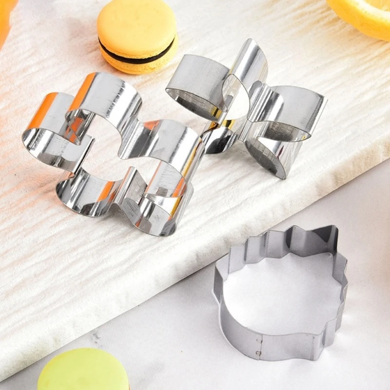 12Pieces Christmas Cookie Cutting Molds Various 430Stainless Steel Texture Drop Shipping