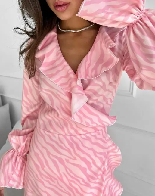

Pink Dresses In Summer Ruffled V-Neck Flared Sleeves High Waist Dress Temperament Autumn Women's Fashion Lace Up Long Dresses