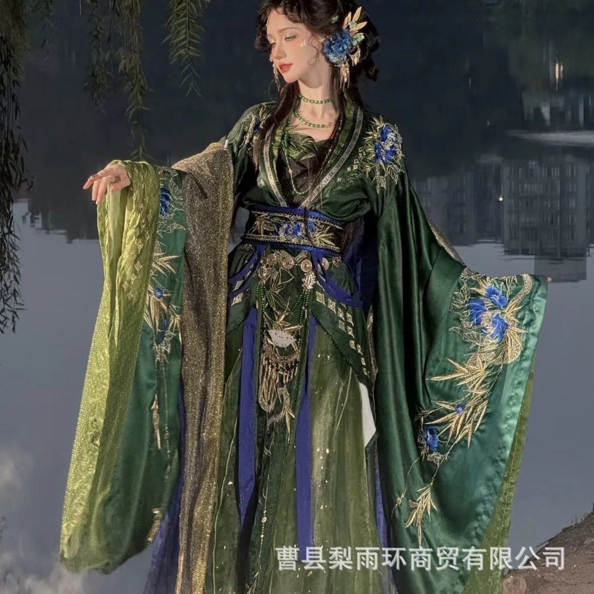 

Зеленая змея, высокая реплика Hanfu, новый стиль, бамбуковый лист, зеленый чайник, традиционный крестовый воротник в национальном стиле, тяжелый