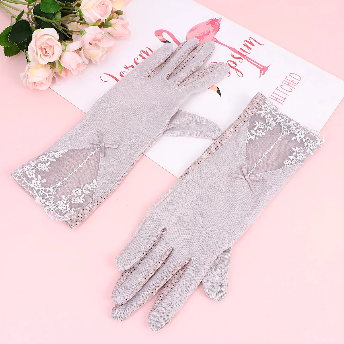 

Breathable Soft Lightweight Grey Lace Touch Screen Gloves Women Summer Anti-Sunburn Non-Slip Outdoor Cycling Hiking Climbing