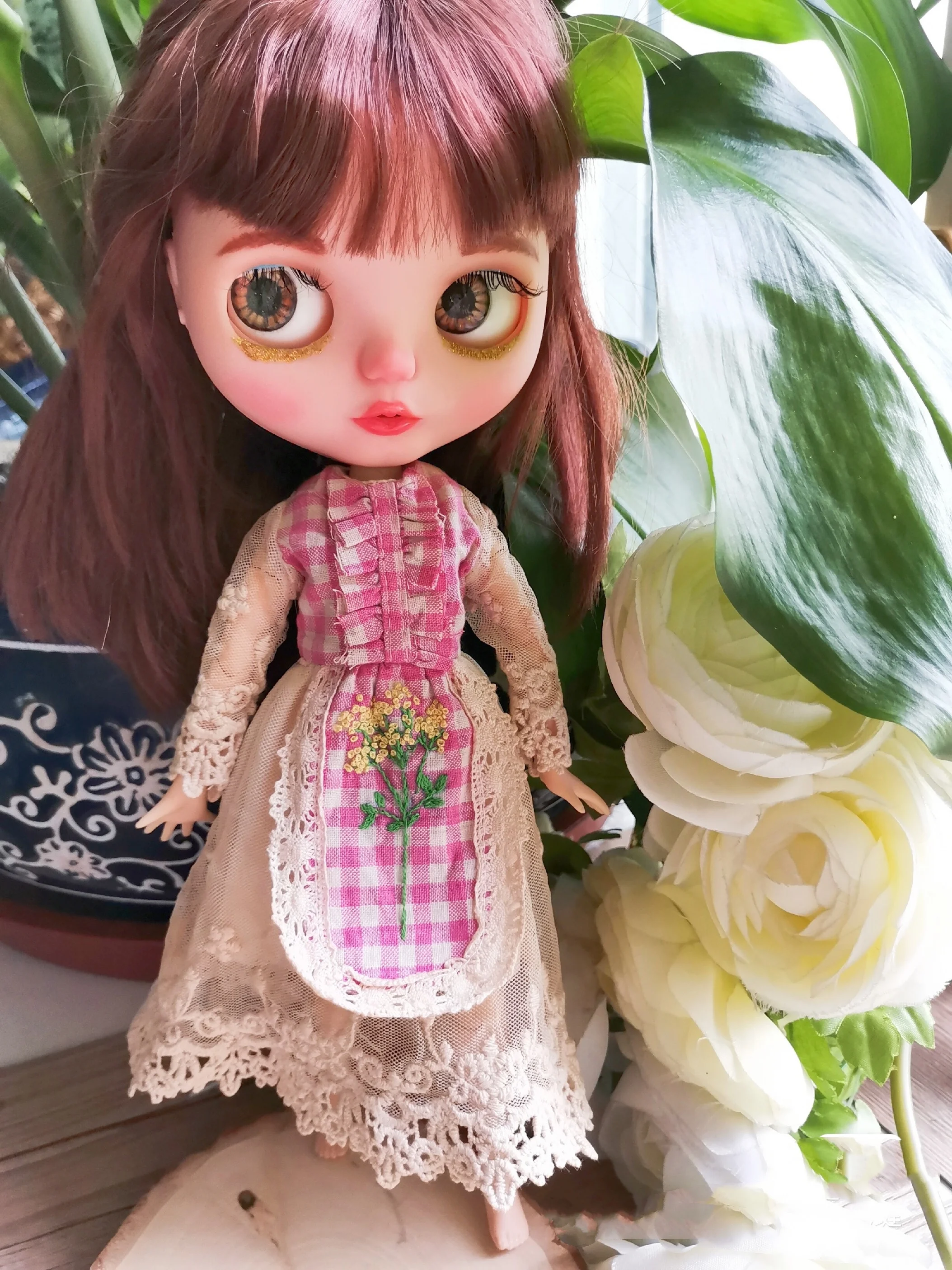 Hand embroidery Blythe  clothes dress Tea dyed pink checkered skirt 1/6 30cm BJD anime girl (Fit Pullip,Ob24, Licca)