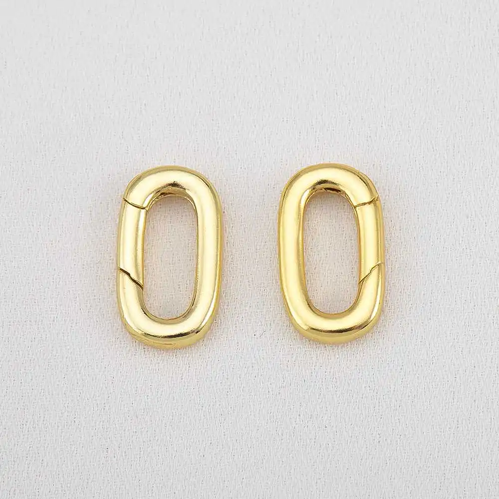 Variant: 18K Gold 8x14mm
