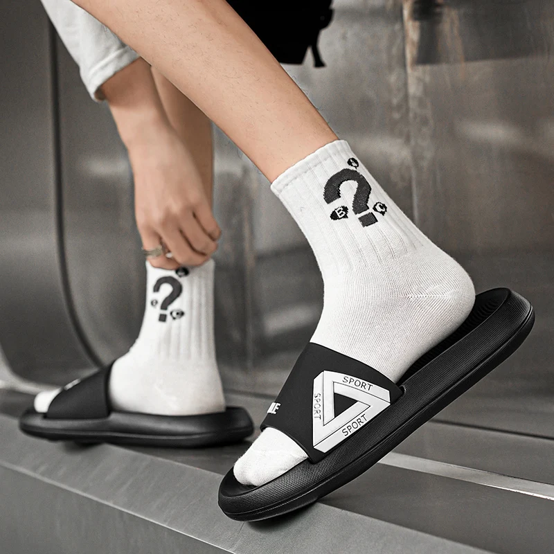 

Cool feeling men indoor slippers heat dissipation surface, soft footbed, non-slip shoes for hot weather home wear