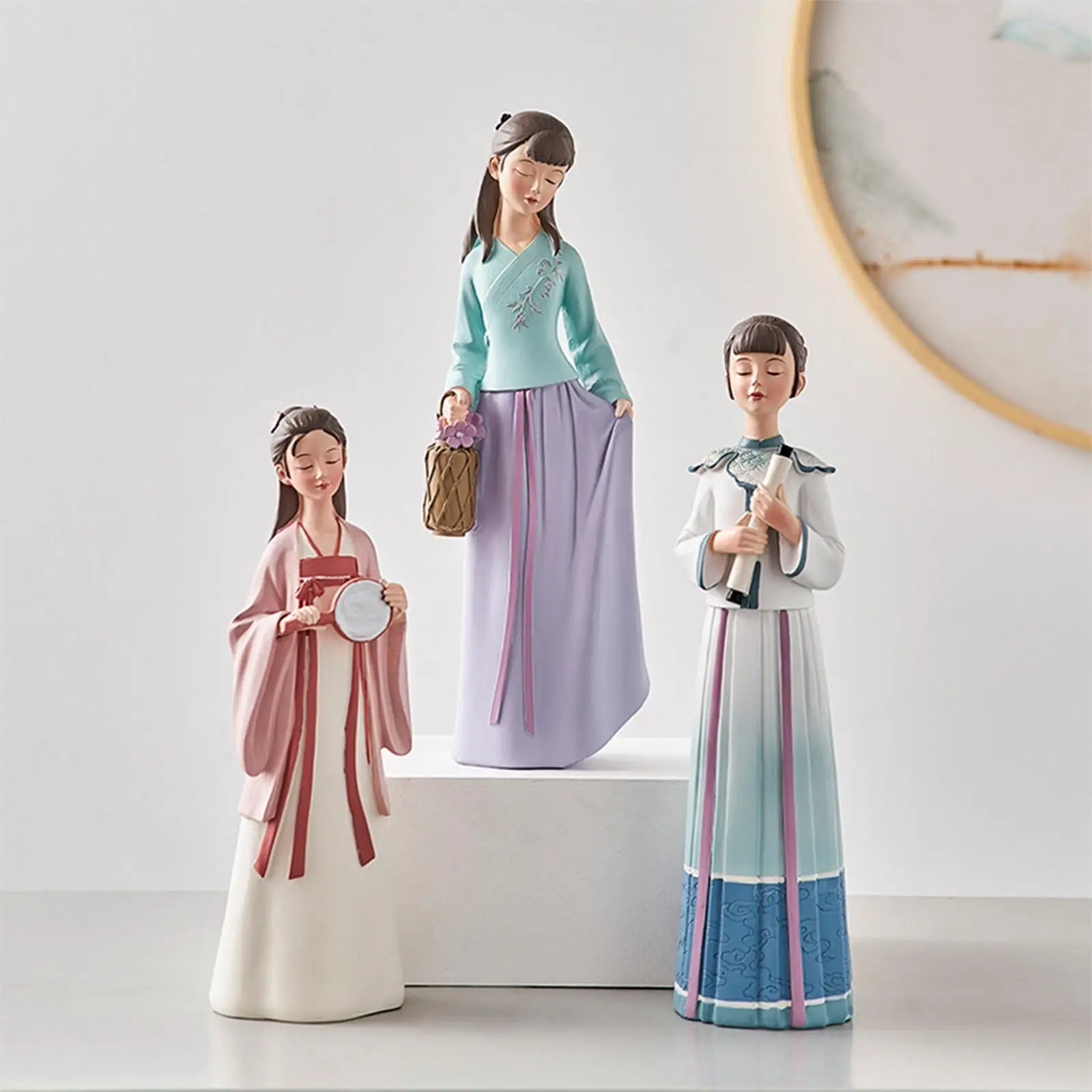 Girls Pen Holder Flower Container Statue Ornament Art Crafts Jewellery for