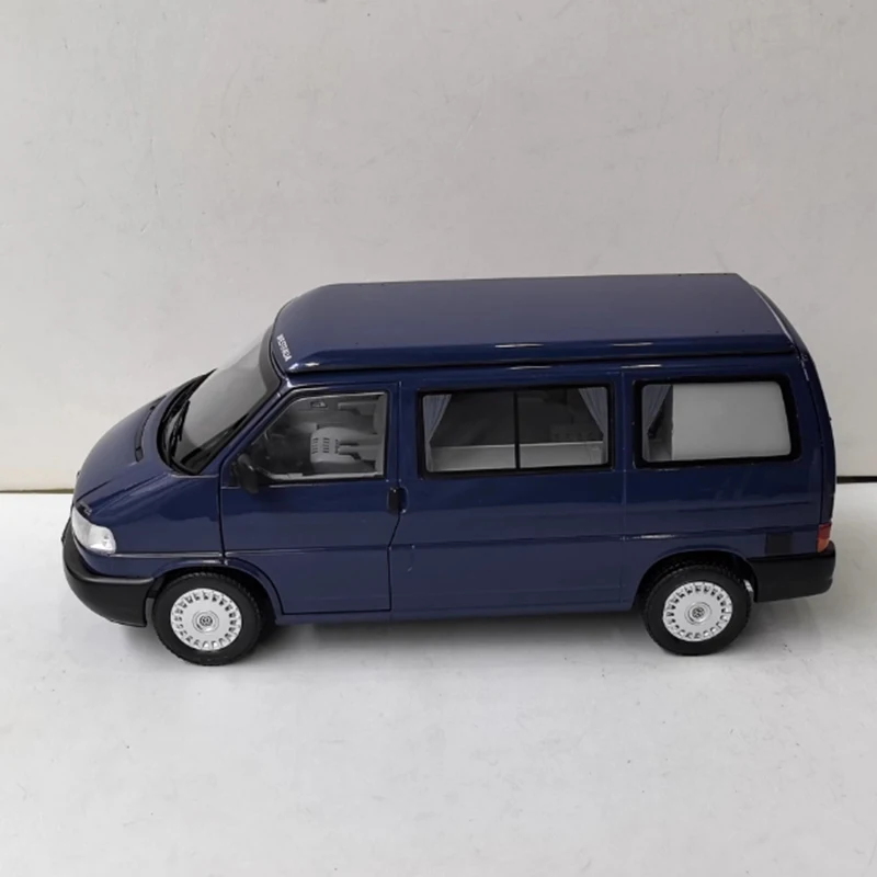 

Schuco масштаб 1:18 T4b Caravelle хлеб автобус сплав имитация модели автомобиля статическая коллекция украшенные праздничные игрушки сувенирный подарок