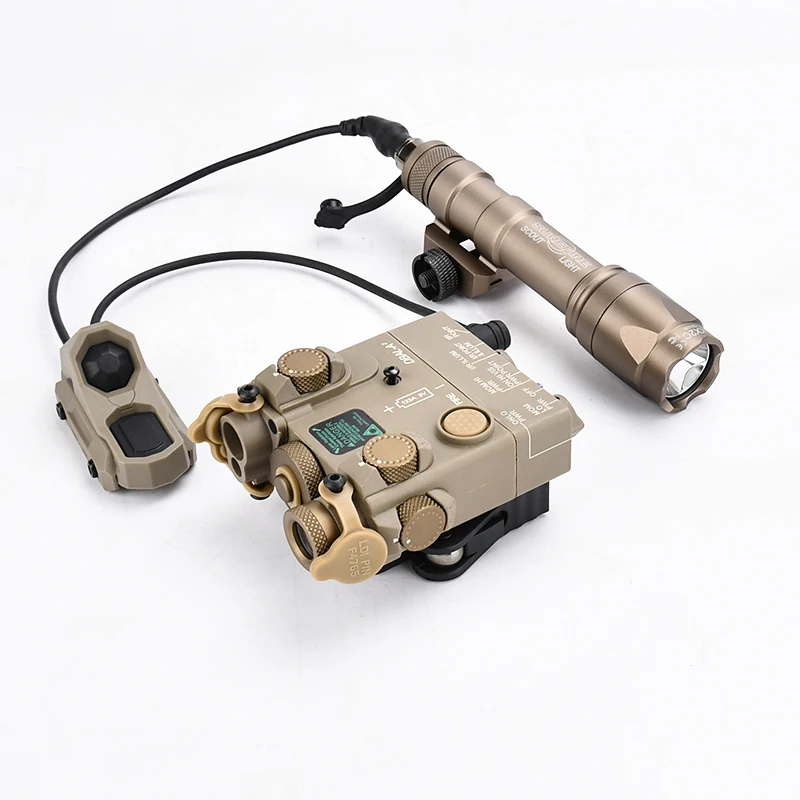 

Лазерный целеуказатель WADSN DBAL A2 (красный/зеленый) с фонарем Surefire M300A/M600C и двойным переключателем AXON для страйкбола и охоты, крепление на планку Пикатинни 20 мм