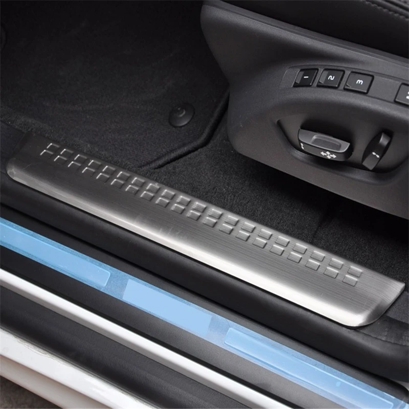 

WELKINRY For Volvo XC60 AU 1st Generation 2008-2017 Car Doorsill Threshold Welcoming Foot Pedal Scuffproof Guard Plate Trim