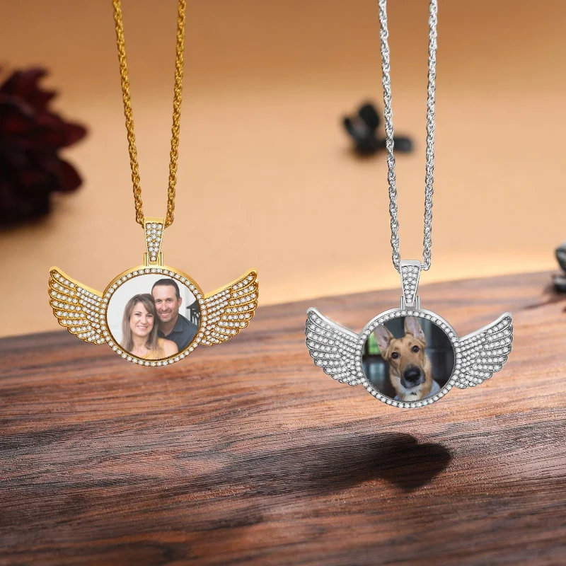 Personalised diamond-studded angel wing photo necklace, customised photo necklace, hip-hop photo pendant, souvenir necklace