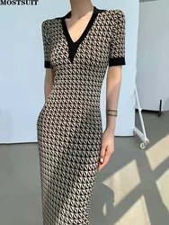 2022 Summer Plaid Knitted Long Dress Women Workwear Elegant Fashion Ladies Dresses Short Sleeve V-neck Slim Pencil Vestido Mujer