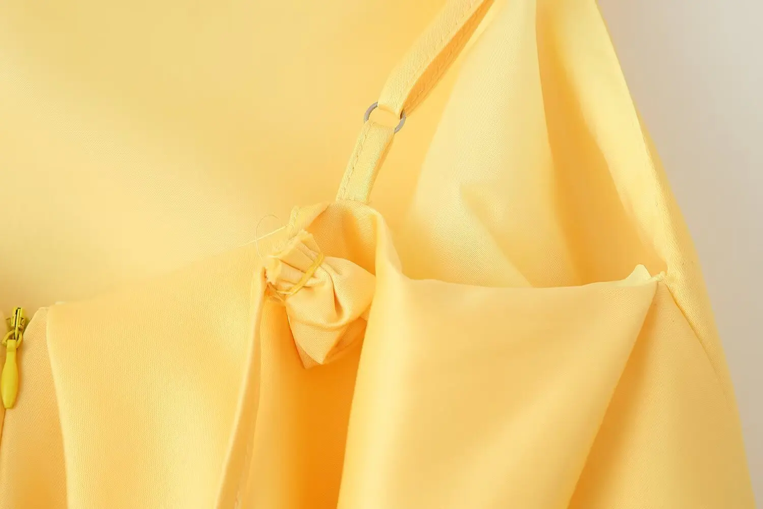 여성용 루즈 미니 드레스 꽃 자수 스파게티 스트랩 백리스 서스펜더 드레스 심플 캐주얼 여름 신상 시크 드레스