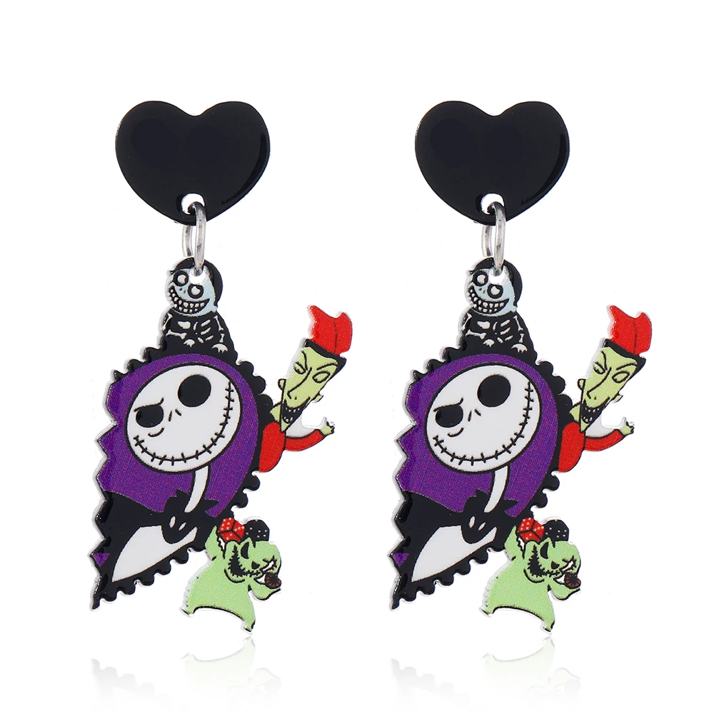 A pair of fashionable hanging earrings for women, creative and terrifying night horror funny skull couple Jack Sally cartoon cha