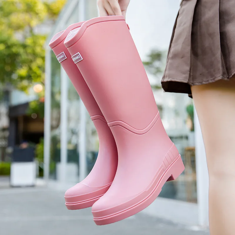 

Women's Long Tube Rain Boots Winter Fashionable High Tube Waterproof Non-Slip Fleece Lined Outdoor Wear EVA Material