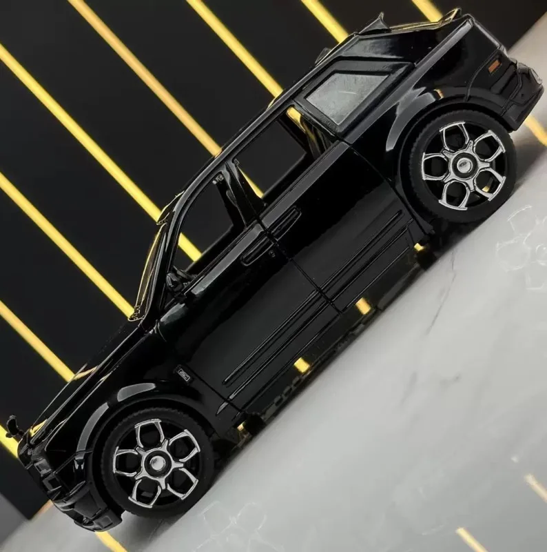 جديد وصول 1/32 سعر خاص دييكاست المعادن البريطانية سوبر فاخر سيارة نموذج الأثاث عرض مجموعة لعب للأطفال #5