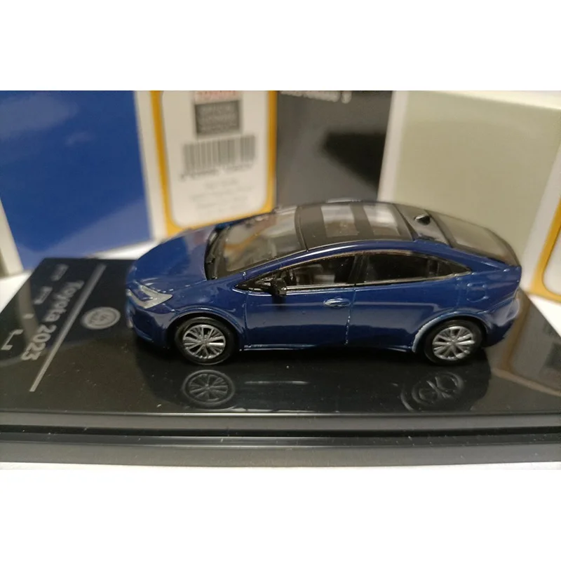 1:64 Scale Prius 2023อัลลอยเครื่องประดับของคอลเลกชันโมเดลรถยนต์