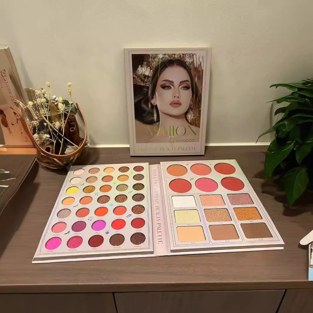 لوحة ظلال عيون احترافية مكونة من 50 ظلال غير لامعة وأحمر خدود هايلايتر لمستحضرات التجميل #1