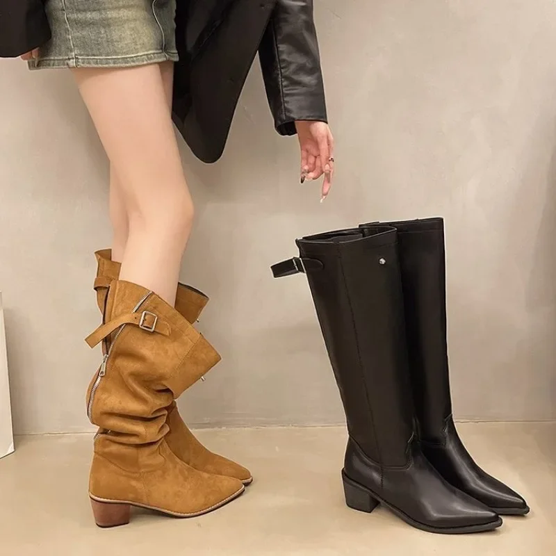 

2025 New Fashionable Versatile Western Boot Thick Heel Pointed Toe High Tube Comfortable Boot for Adult Women Korean Style
