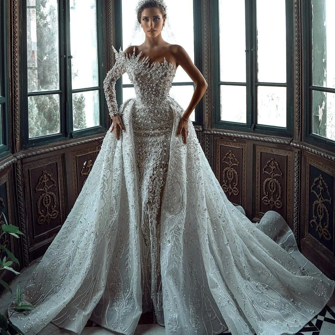 Robe de mariée luxueuse en dentelle, asymétrique épaule dénudée, avec des Appliques, sur mesure, avec traîne détachable