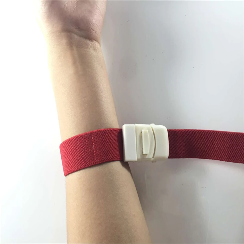 10Pcs ที่มีสีสันแบบพกพายืดหยุ่น Buckle Tourniquet Quick Release กีฬากลางแจ้ง Survival เครื่องมือ Hemostatic สายคล้องคอ First Aid