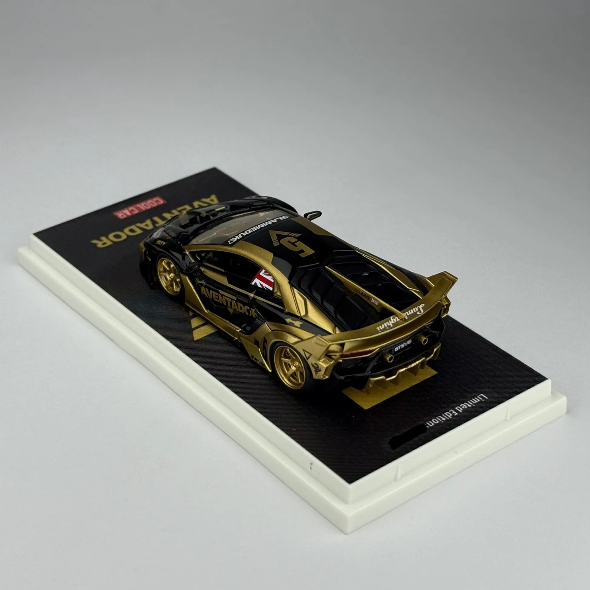 In Stock 1: 64 GT EVO Big Truck Alloy Car Model Die-Cast Static Car Model - Creative Decoration Item - Festival Gift