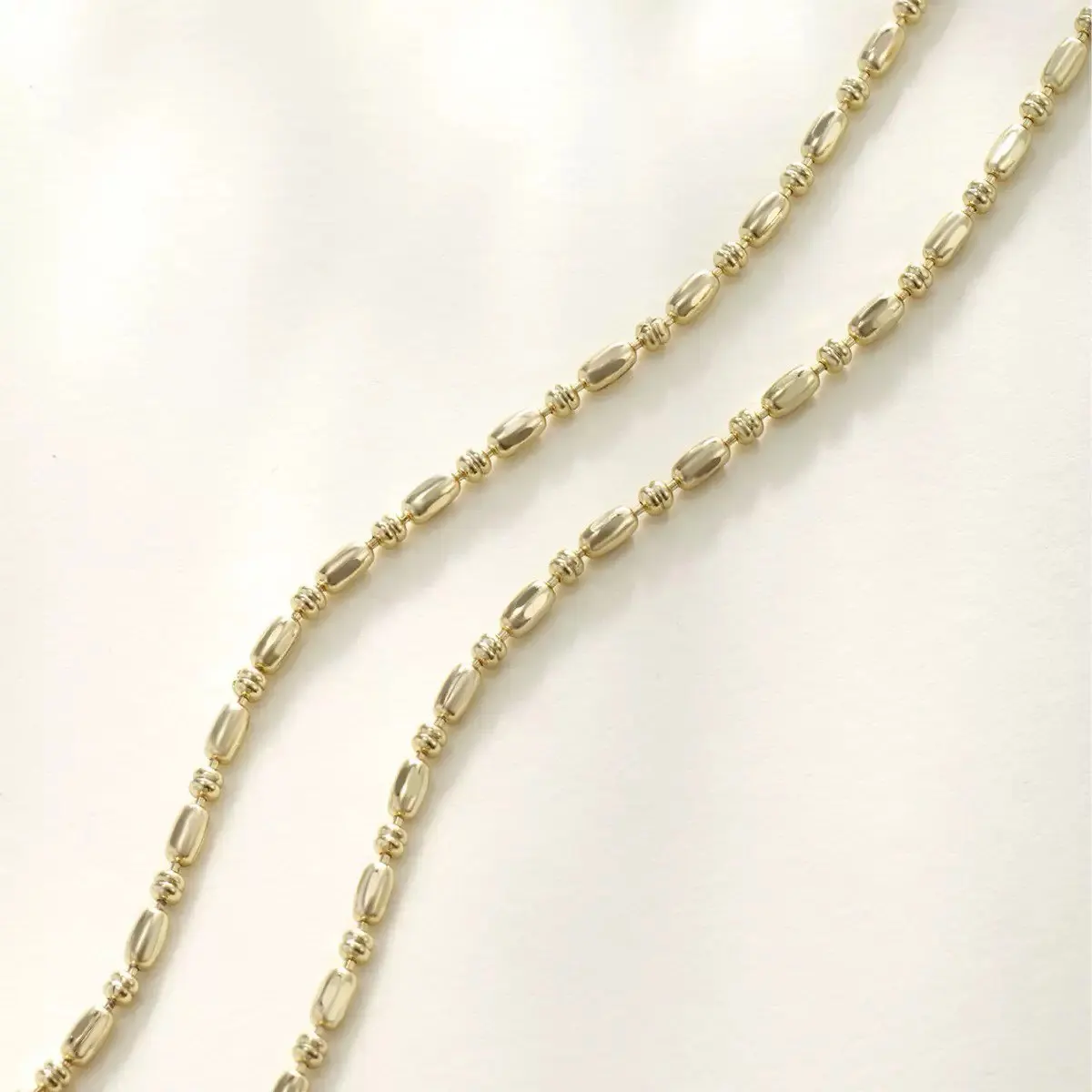 مجوهرات XP - 50 سم × 1.5 مم 14 قيراط مطلية بالذهب الفاتح مزيج طويل الخرز سلسلة صغيرة القلائد للنساء الرجال مجوهرات الأزياء