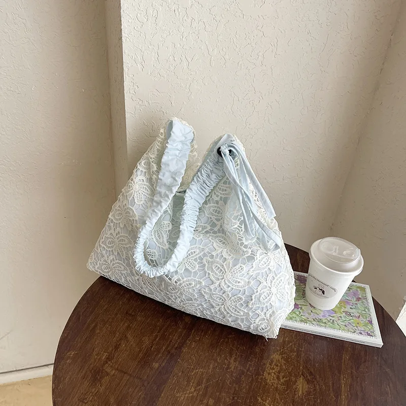 

Lazy Style Canvas Women Shoulder Bag Cute Gentle Butterfly Lace Large Capacity Tote Bag For Students Single Shoulder Handbag