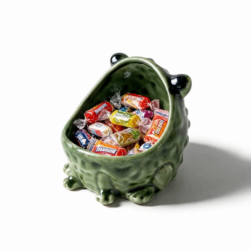 Ceramic/Resin Frog Jewelry Holder Glossy Finish Wide Open Mouth Animal Jewelry Organizer Green Exterior Cute Frog Shape
