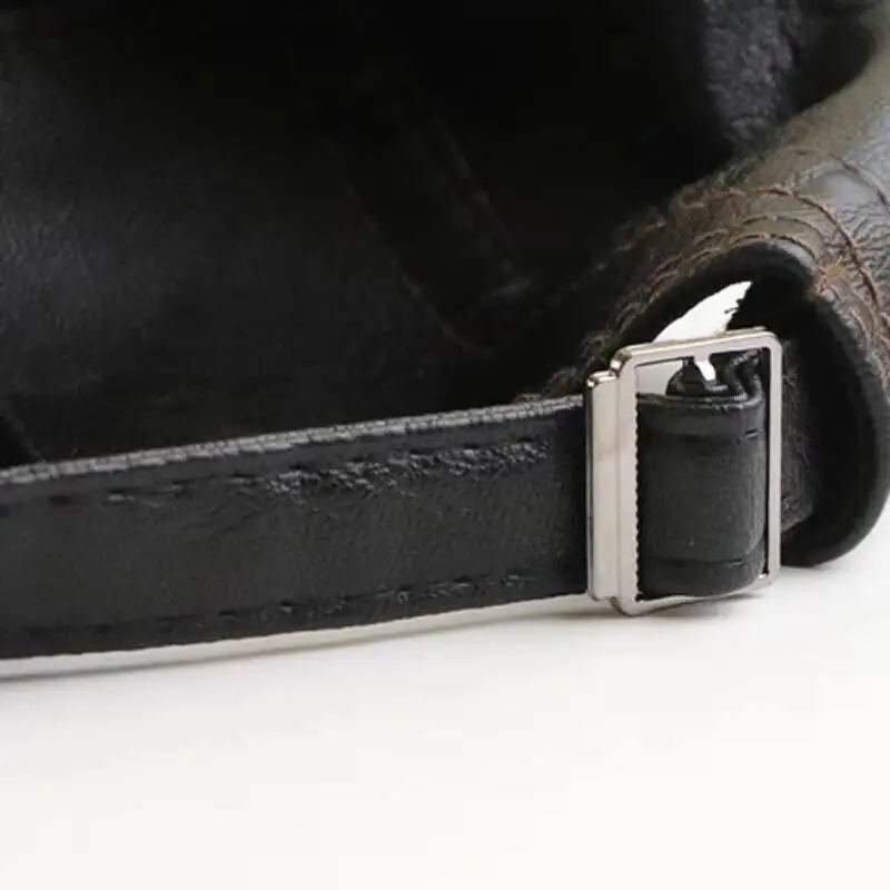 Рисунок 5 - Мужская Регулируемая брикет