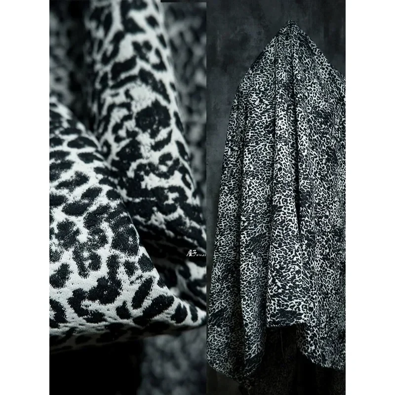 Black and White Decors Oil Painting Style Double-sided Leopard Print Tiger Print Skirt Jacket Fashion Jacquard Designer Fabric