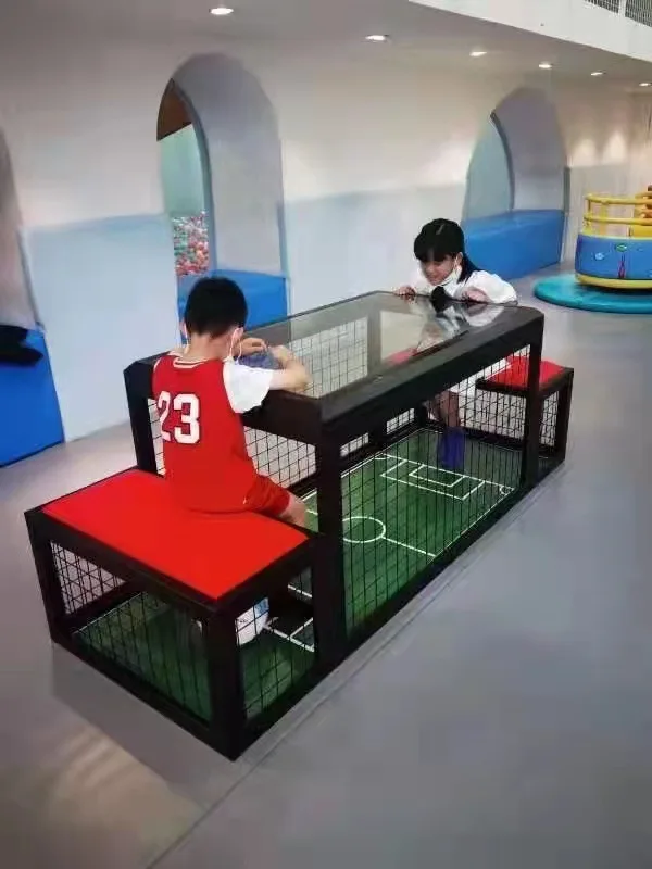 Riteng nouveau sous-soccer deux personnes jouent au jeu de football meilleure table de sub-soccer pour la maison