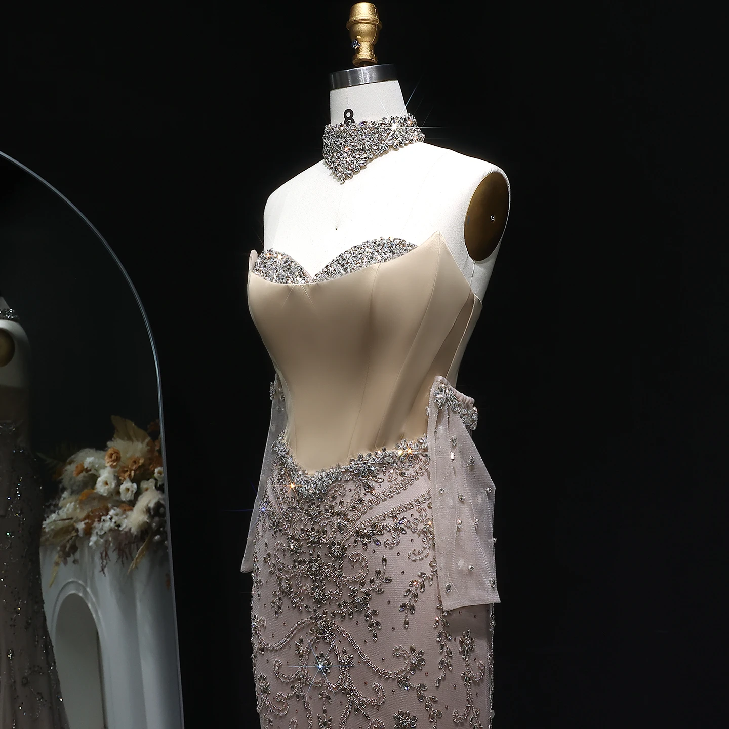 Sharon Said Luxuriöses Dubai Champagner Meerjungfrauen-Abendkleid mit Choker und Handschuhen für Damen Hochzeitsfeier-Kleid SS069 Maßanfertigung – Detail 9