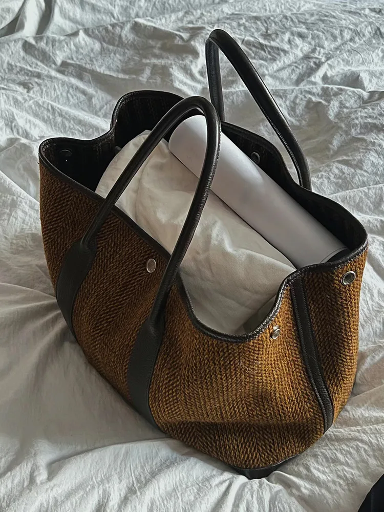 Luxury Design Tote Bag Retro Casual Maillard Woolen Handbag Commuter Computer Bag